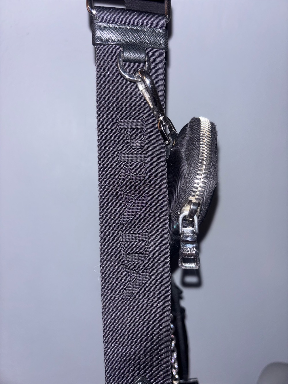 2005 prada re edition nylon - Picture 10 of 12